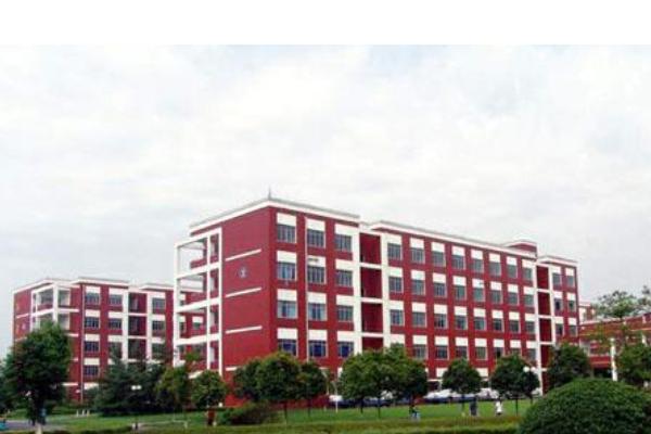 四川托普计算机学校