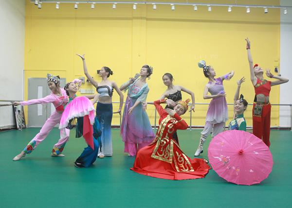 四川现代艺术学校歌舞表演专业的学习和就业方向