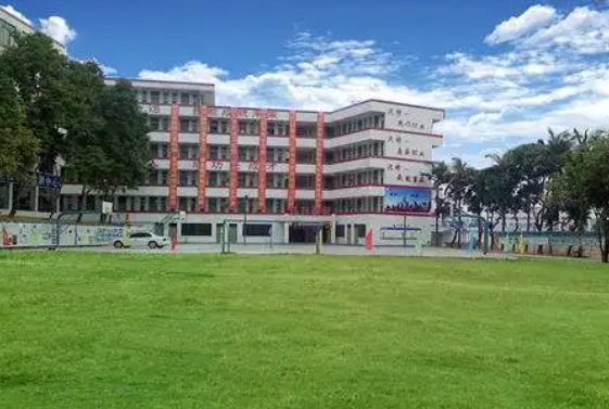 泸州市启明职业技术学校