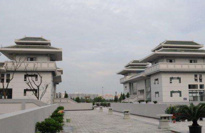 成都石室中学校园一角
