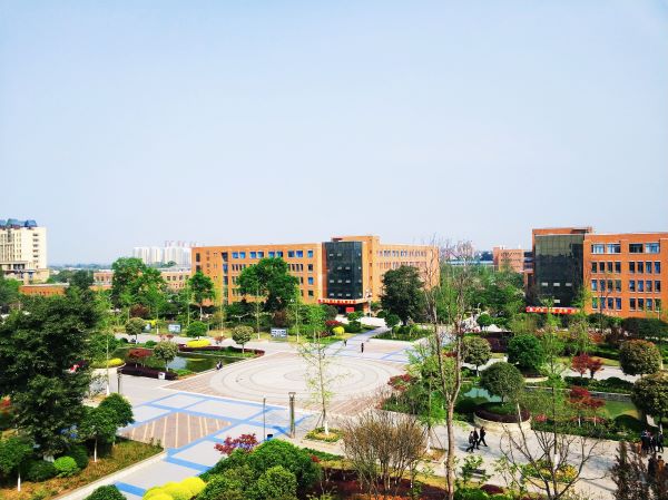 希望卫校奖助学金