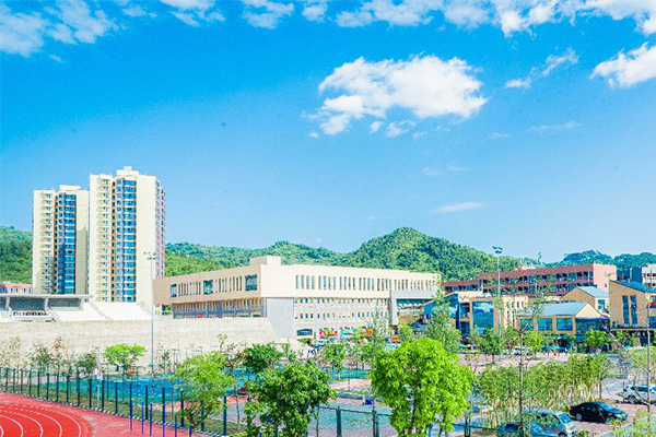 四川经济管理职业学校管理怎么样
