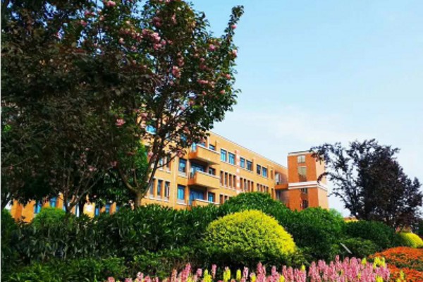 成都公办中职学校排名