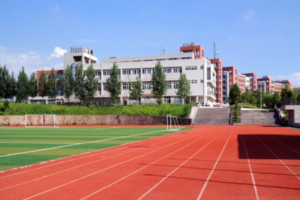 华阳职业中学好不好