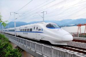 高速动车组检修技术专业就业前景及方向_成都市技校有哪些学校?