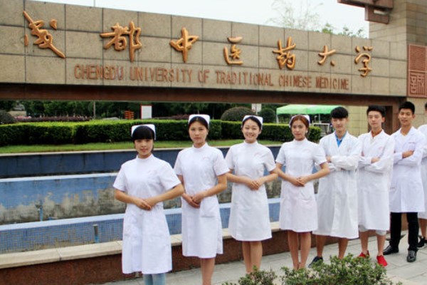 医学类专业学生风采