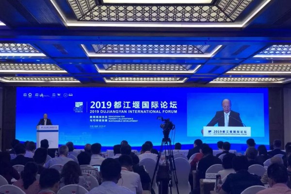 成都青苏职业技术学校