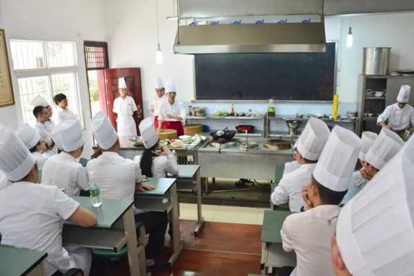 烹饪学院实训设备