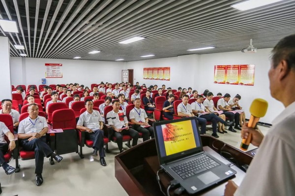 成都职业技术学校哪家好