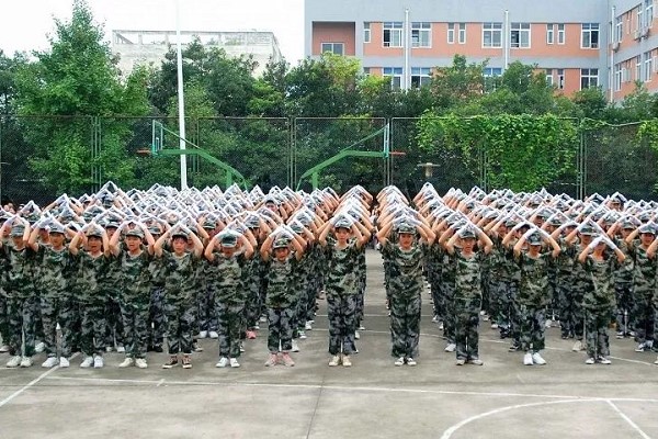 四川核工业技师学院学生风采