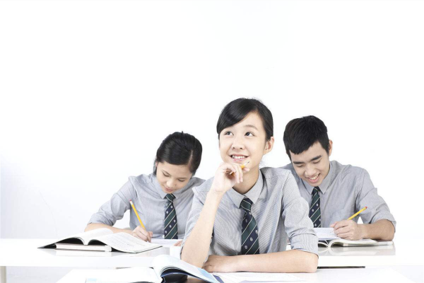 成都实用工程技术学校