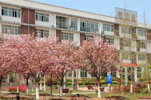 绵阳职业技术学院