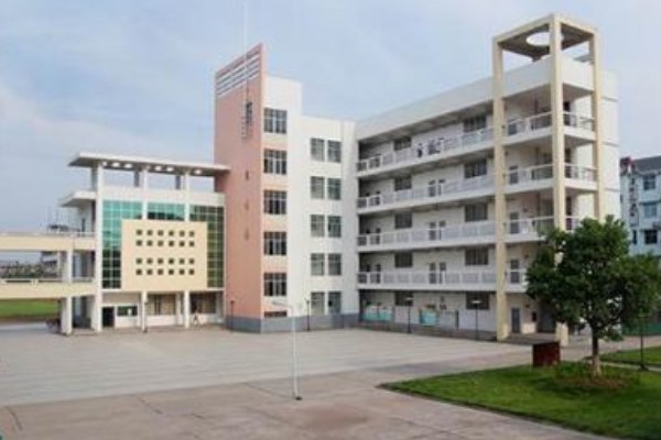 成都中专学校