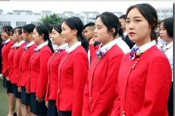 四川商贸职业学校学生风采