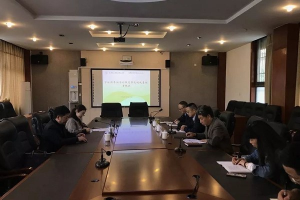成都工程职业技术学校召开2019年领导班子专题会