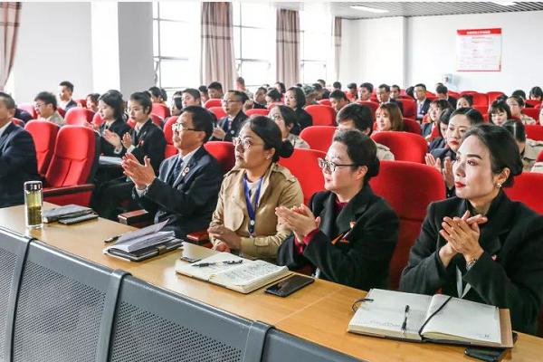 成都东星航空职业学校