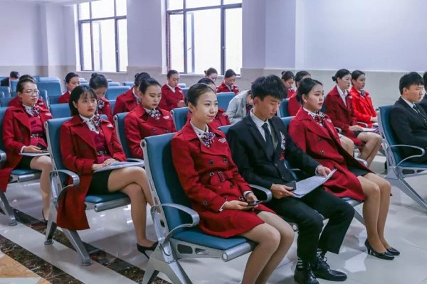 天府新区航空旅游职业学院校园招聘
