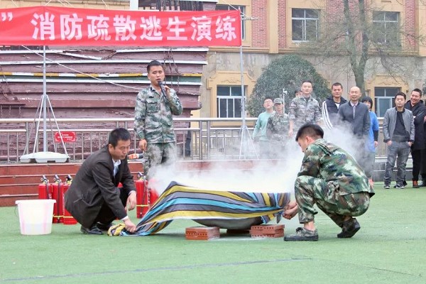 成都职业学校