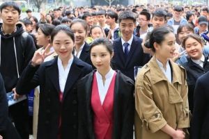 成都高校招生|中职生与普高生走单招的区别