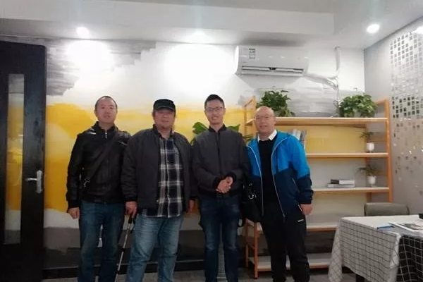 成都中专学校