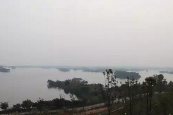 现代艺术学校