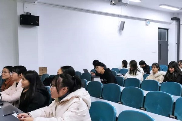 希望职业学校顺利举行博智文化节