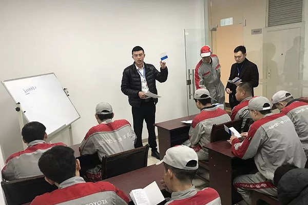 四川中职学校