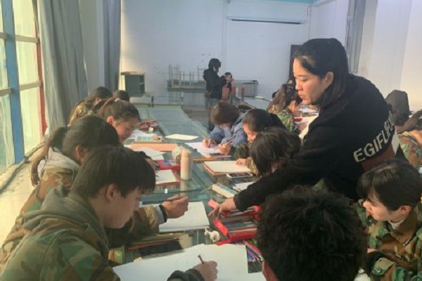 成艺附中