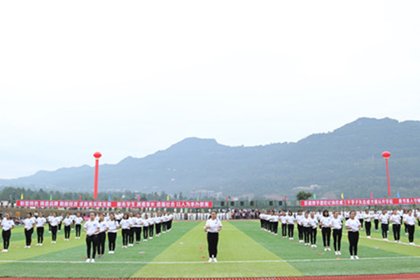 四川国盛技工学校