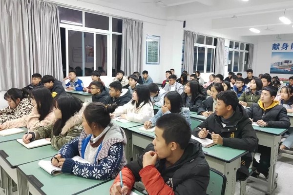 成都职业学校