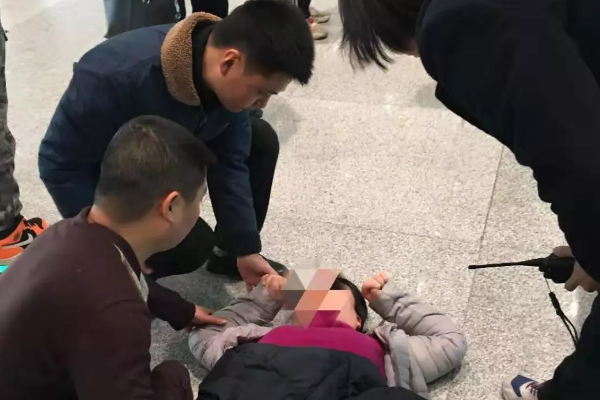 成都中专学校