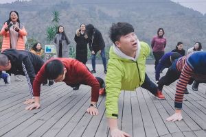 成都中专学校成都希望职业学校开展主题教育活动