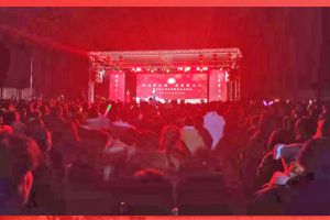 四川职业高中成都希望职业技术学校元旦晚会圆满结束!