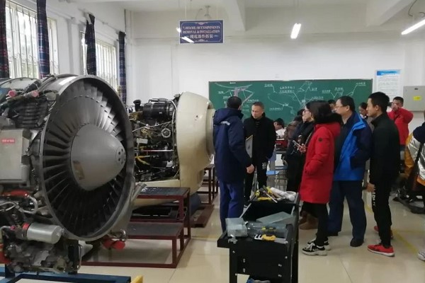 成都五月花学校与成都职业院校的互动交流
