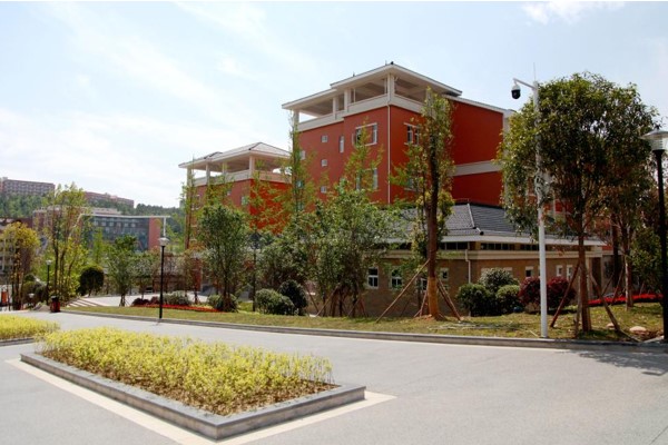 疫情防控四川中职学校四川师范大学幼师学院在行动