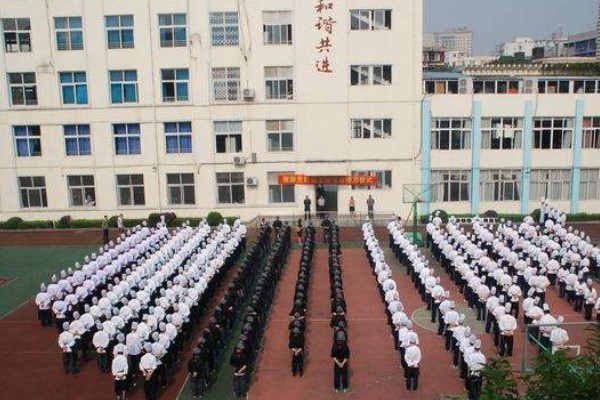成都中职学校四川省针灸学校抗疫决心