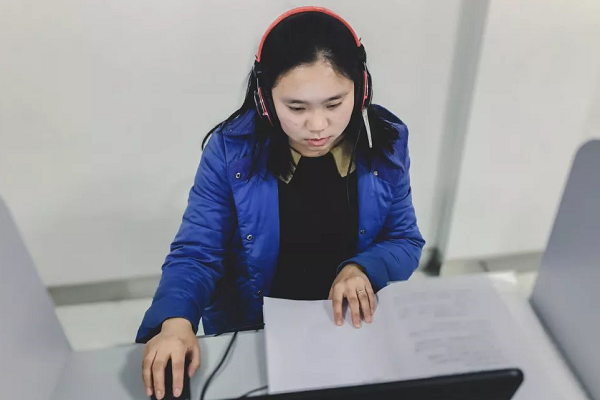 成都中专学校