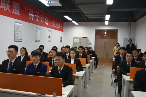 成都中职院校