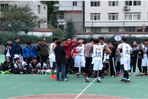 成都高中学校新闻动态|寿安中学获先进集体表彰
