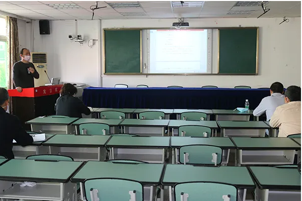 成都中专学校