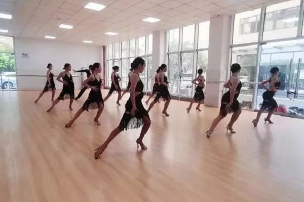 四川师范大学幼师学院学前教育专业同学