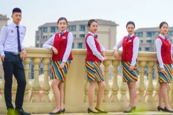 成都中专学校