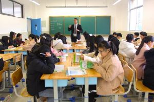 成都中专学校师资|成都希望职业学校教师招聘