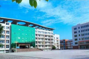 四川中职院校阆中师范学校开学啦