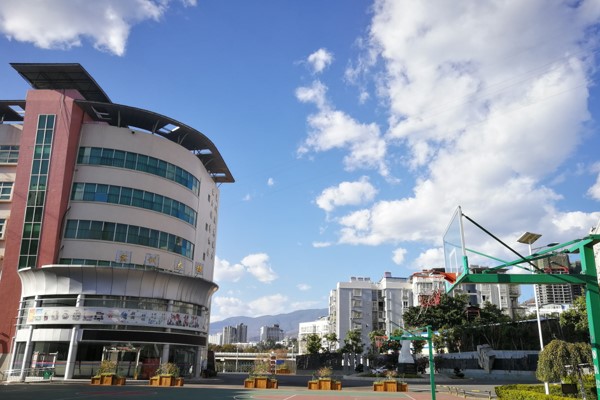 四川理工技师学院