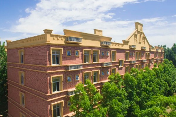 成都职业学校