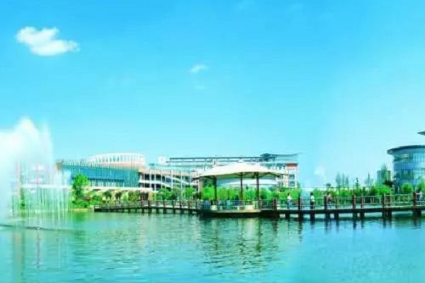 四川城市技师学院
