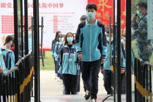 四川职业技术学校疫情防控 志翔职业学校开展防控演练