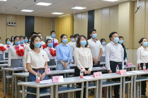 成都中专学校蜀都卫校圆满完成纪念五四表彰分享会