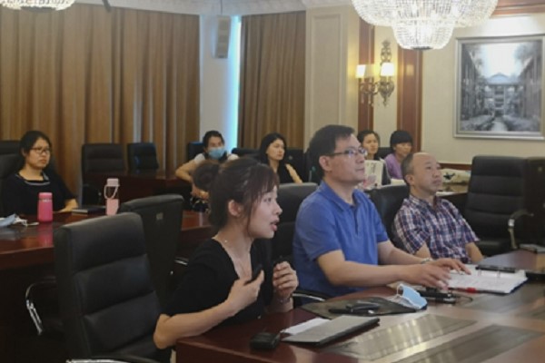铁路卫校参与四川中职学校教育教学网络研讨活动